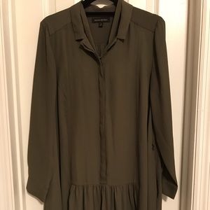 Olive green dress - it has pockets!